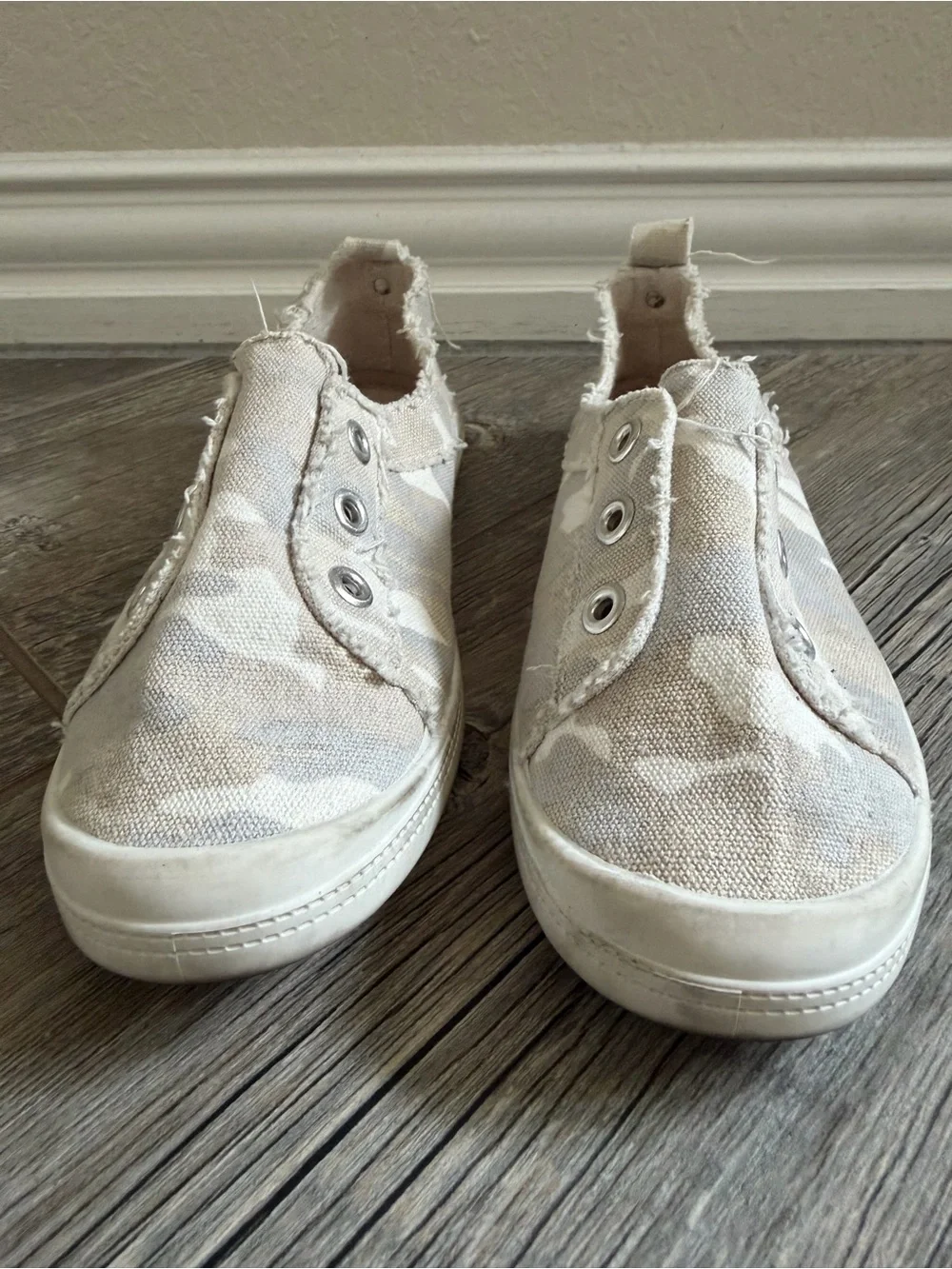 Tommy Bahama Gigi Natural Camo Slip-On Canvas Sneakers